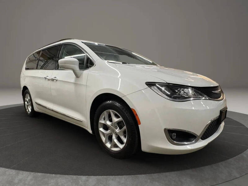 2017 Chrysler Pacifica