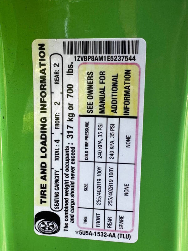 2014 Ford Mustang V6