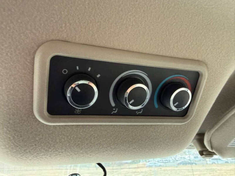 2017 Chevrolet Express LT 3500