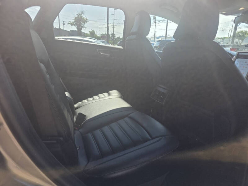 2021 Ford Edge SEL