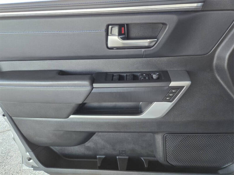 2024 Toyota Sequoia Capstone