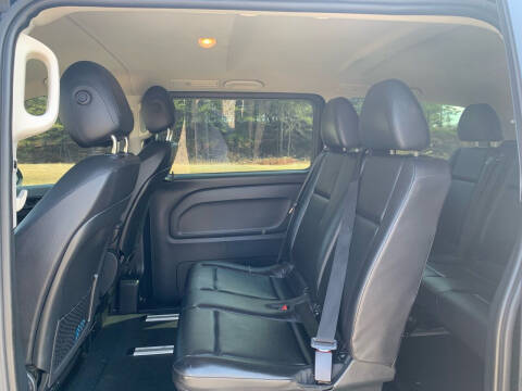 2017 Mercedes-Benz Metris Passenger