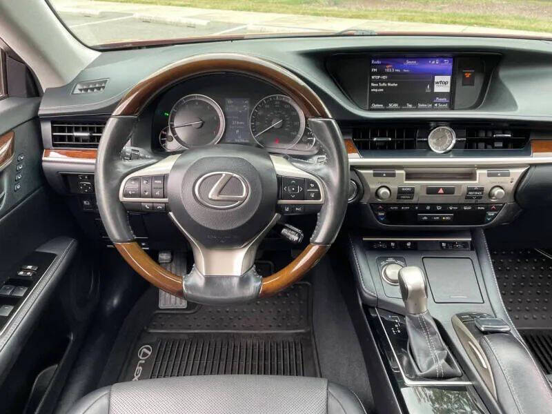 2017 Lexus ES 350