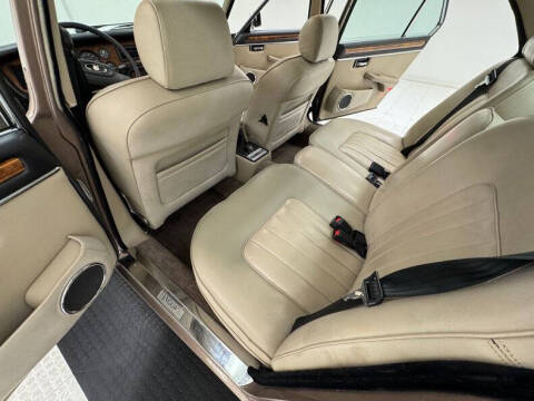 1986 Jaguar XJ-Series XJ6 Vanden Plas