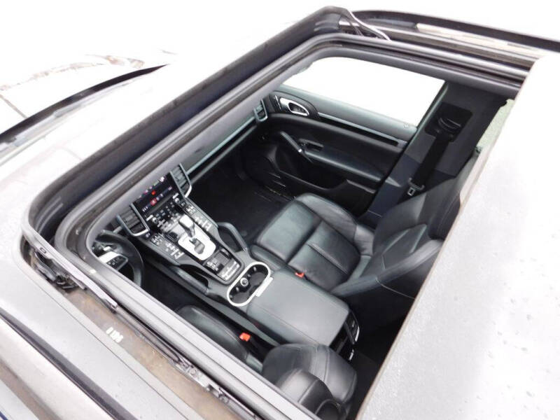 2017 Porsche Cayenne