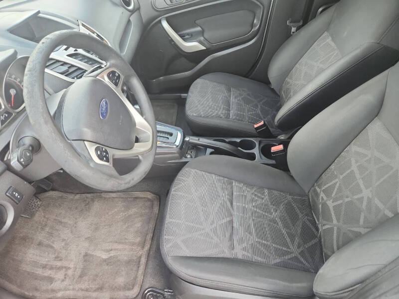 2011 Ford Fiesta SE