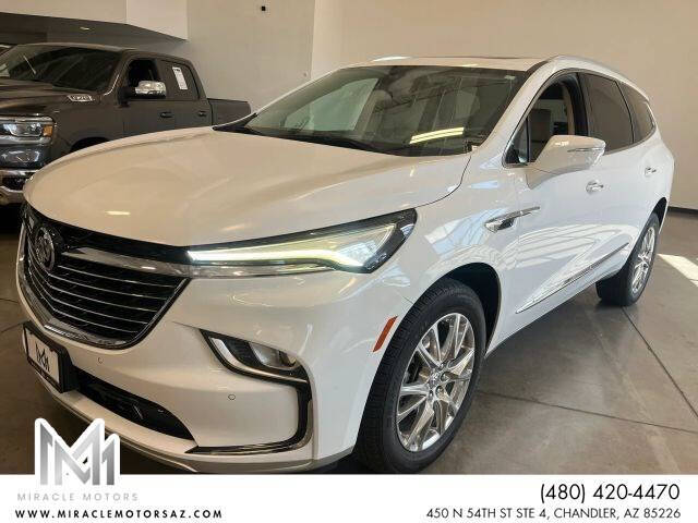 2023 Buick Enclave Essence