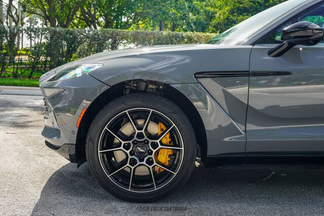 2021 Aston Martin DBX