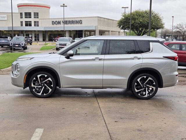 2022 Mitsubishi Outlander SEL