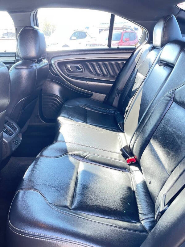 2015 Ford Taurus SEL