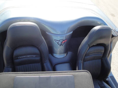 2004 Chevrolet Corvette