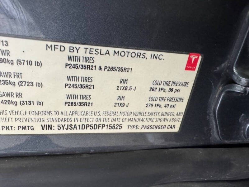 2013 Tesla Model S Performance