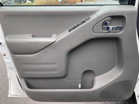 2016 Nissan Frontier SV