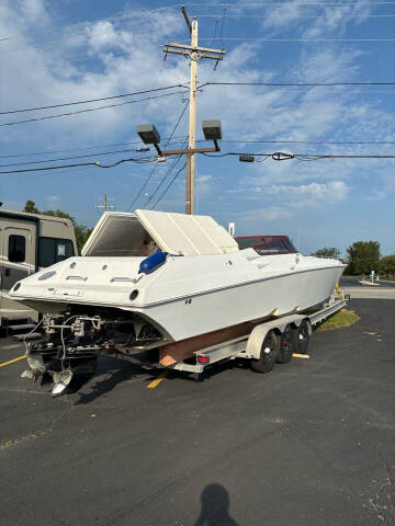 2000 Fountain  42 for sale at American Boat & Rv in Sandusky OH