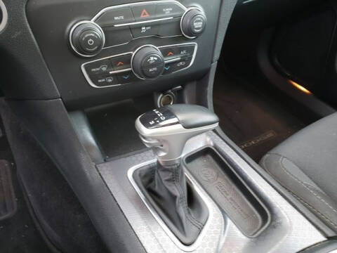 2017 Dodge Charger SXT