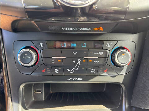 2015 Ford Focus Titanium