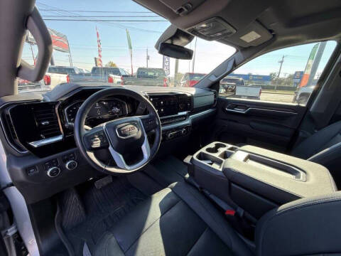 2022 GMC Sierra 1500 SLT