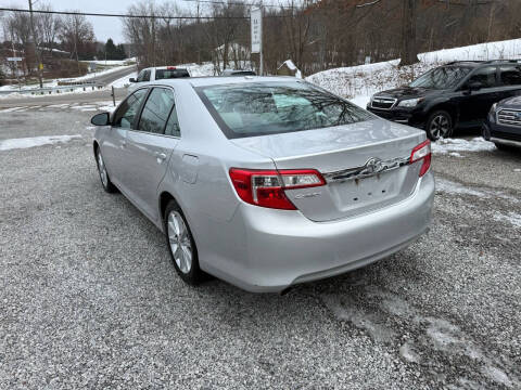 2014 Toyota Camry XLE V6