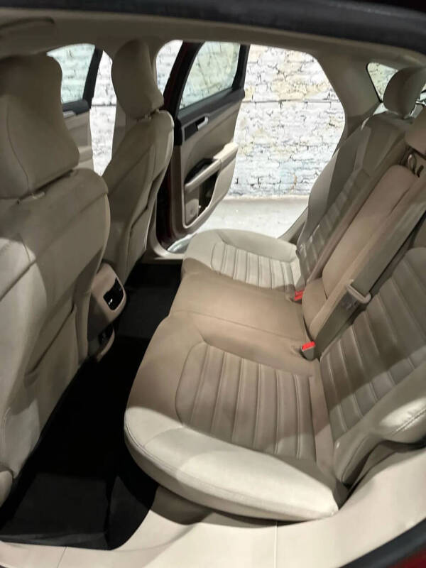 2018 Ford Fusion Hybrid SE