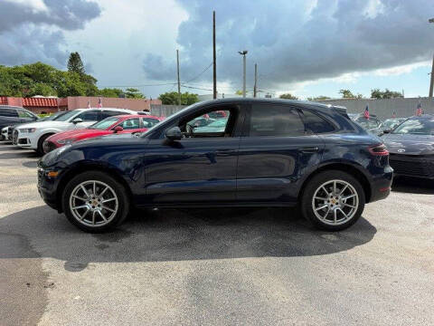 2017 Porsche Macan