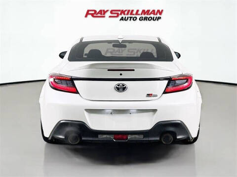 2025 Toyota GR86 Premium