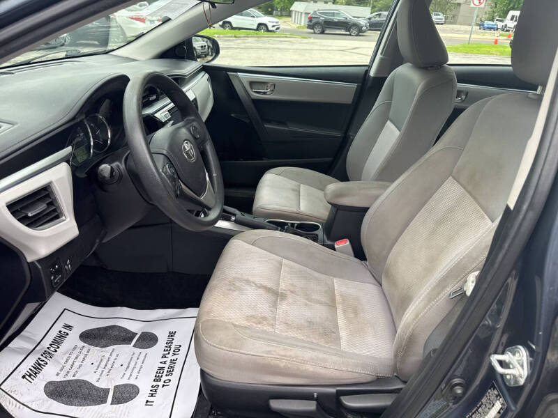2015 Toyota Corolla LE