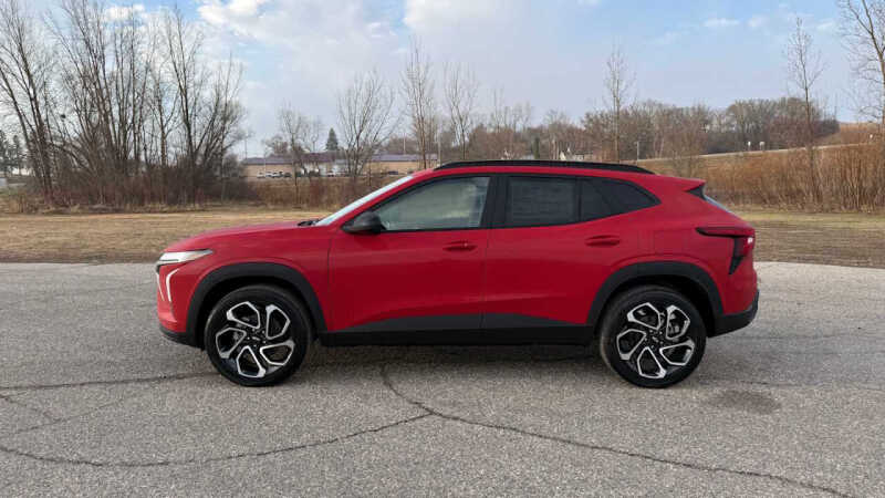 2026 Chevrolet Trax RS