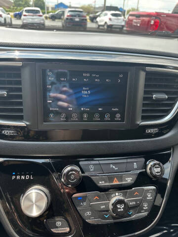 2019 Chrysler Pacifica Touring Plus