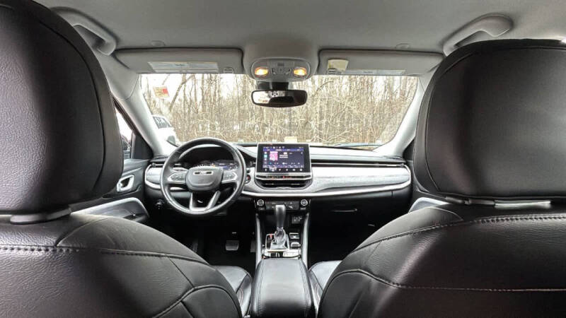 2022 Jeep Compass Latitude Lux