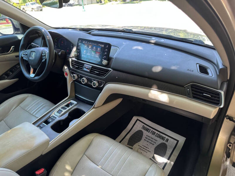 2018 Honda Accord Hybrid Touring