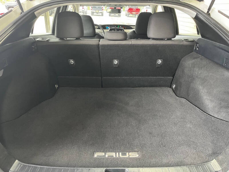 2016 Toyota Prius Three