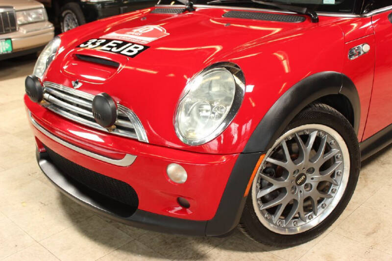 2004 MINI MINI S photo 2