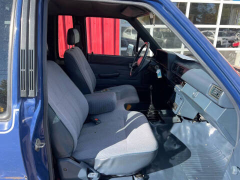 1987 Toyota Pickup Deluxe