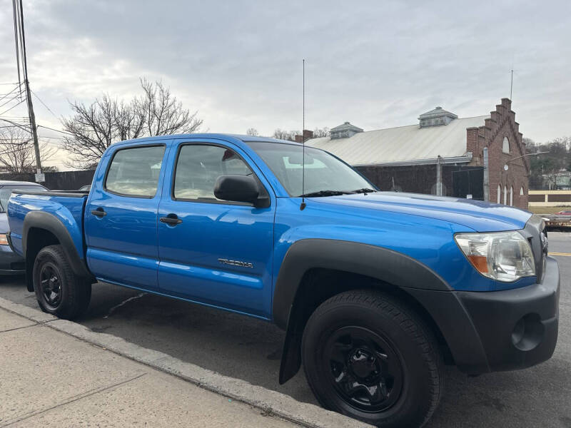 2010 Toyota Tacoma Base's photo
