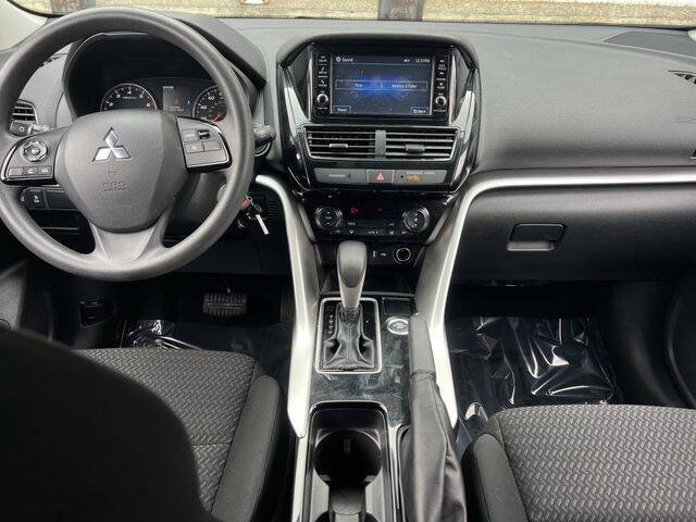 2023 Mitsubishi Eclipse Cross ES