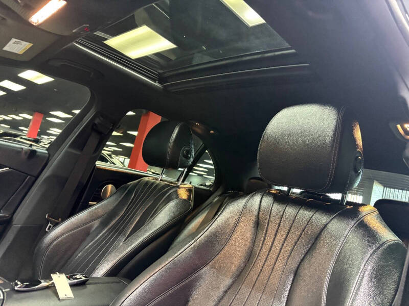 2019 Mercedes-Benz E-Class E 300