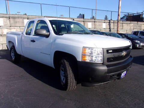 2008 Chevrolet Silverado 1500 for sale at Delta Auto Sales in Milwaukie OR