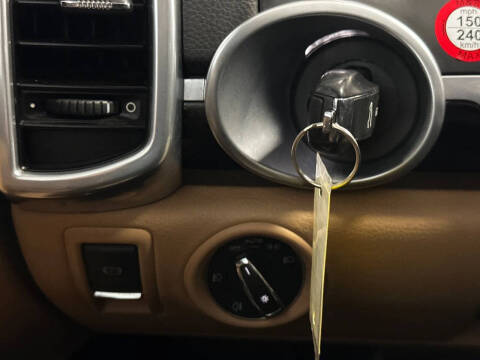 2017 Porsche Cayenne S