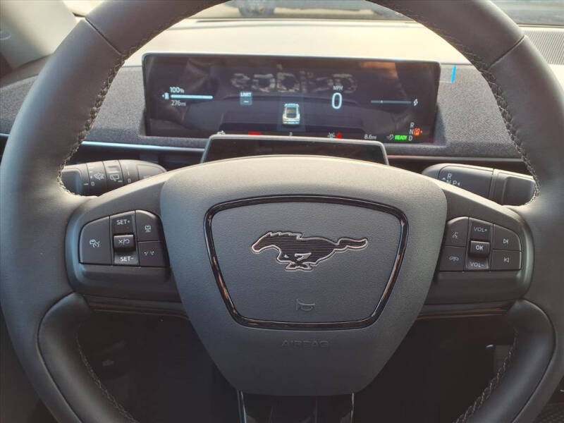 2025 Ford Mustang Mach-E Premium