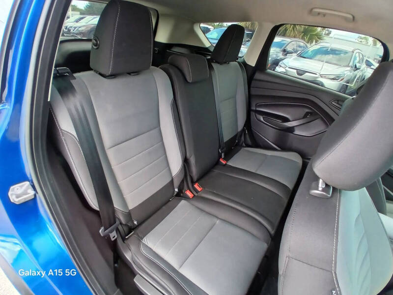 2019 Ford Escape S