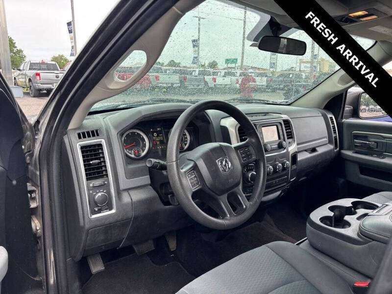 2017 RAM 1500 SLT