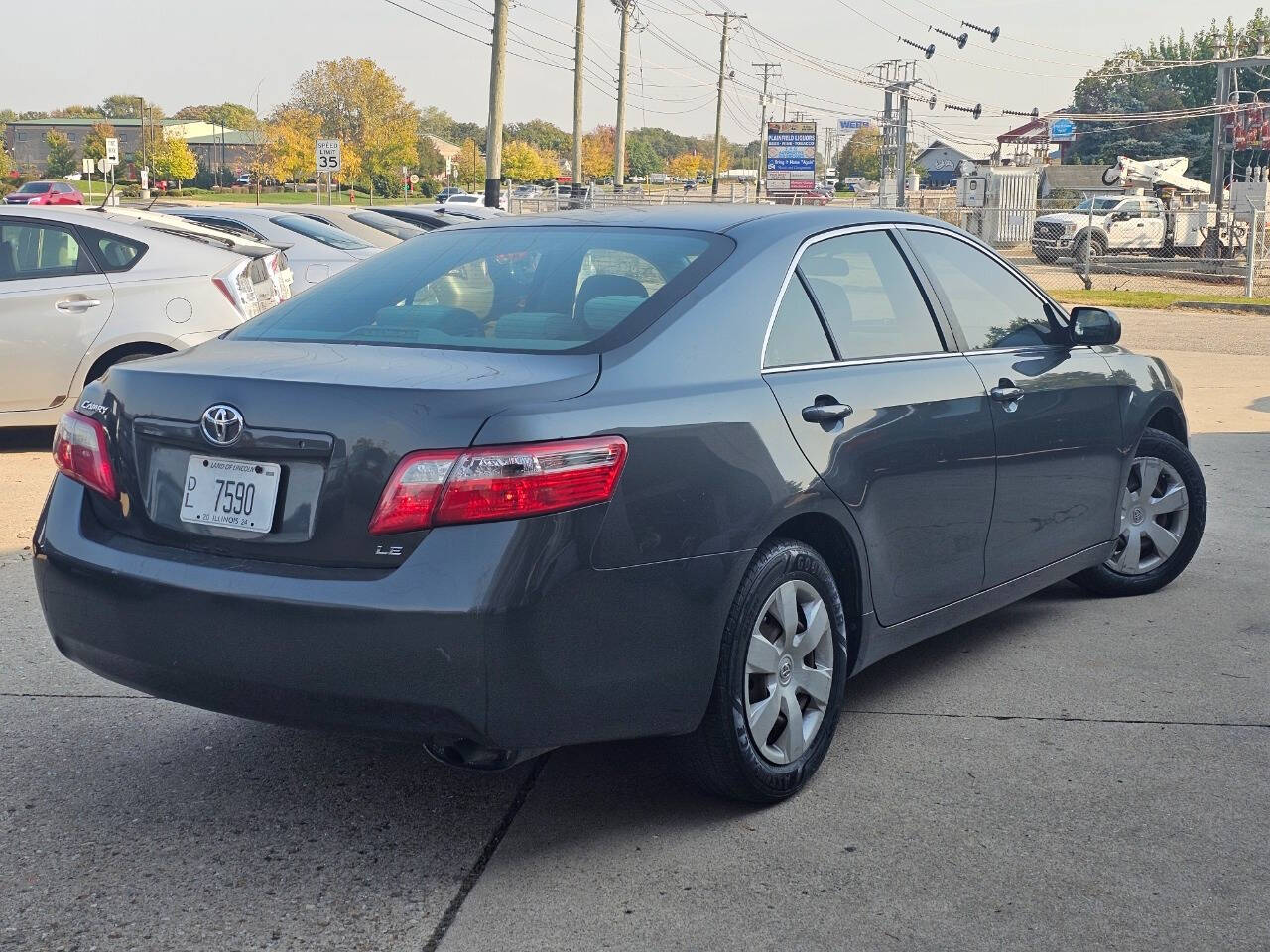 2008 Toyota Camry for sale at Quantum Auto Co in Plainfield, IL