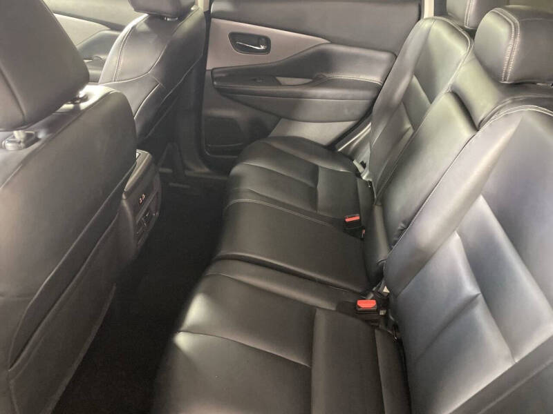 2023 Nissan Murano SV