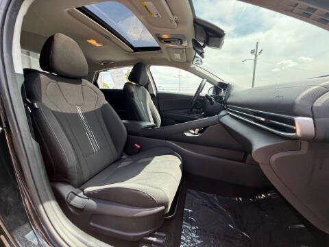 2022 Hyundai Elantra