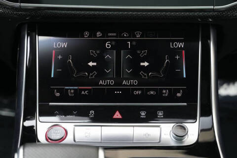 2022 Audi SQ8 4.0T quattro Prestige