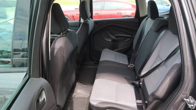 2019 Ford Escape S