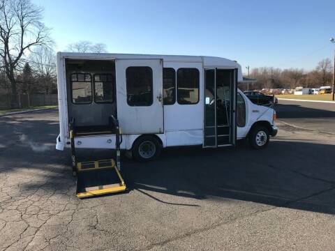 2006 Ford E-Series Chassis for sale at GL Auto Sales LLC in Wrightstown NJ