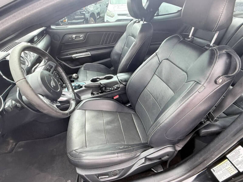 2015 Ford Mustang