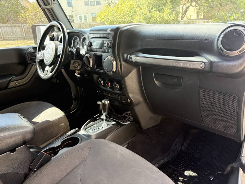 2017 Jeep Wrangler Unlimited Sport S