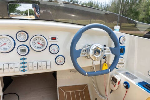 1986 Donzi Marine Minx 20'